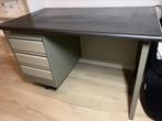 Industrieel jaren 50 bureau Backfield, vintage linoleum blad, Ophalen
