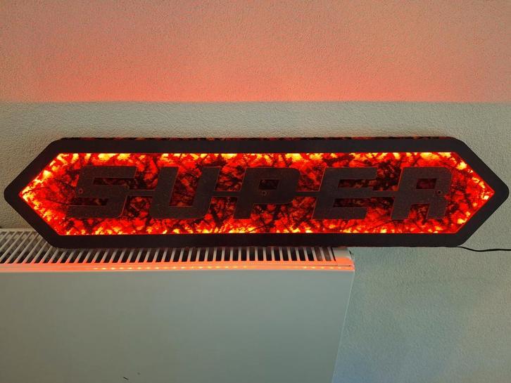 Scania SUPER Bord - Deense Pluche met Verlichting, Huis en Inrichting, Lampen | Wandlampen, Gebruikt, Stof, Overige materialen