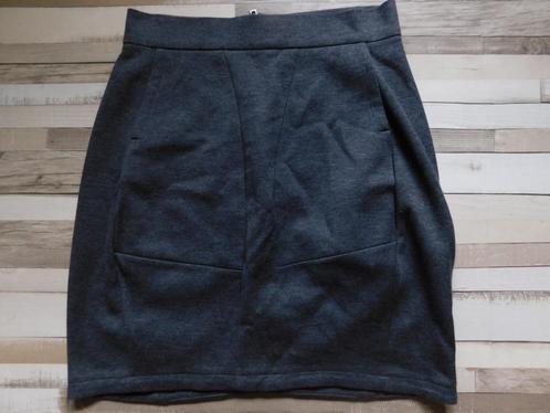 Marithe + Francois girbaud erg leuk grijs rokje maat 38., Kleding | Dames, Rokken, Zo goed als nieuw, Maat 38/40 (M), Grijs, Boven de knie
