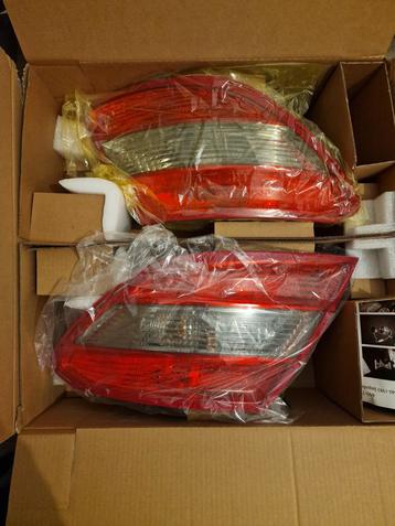 Originele Achterlichten Mercedes W204 Sedan 2007-2014 beschikbaar voor biedingen