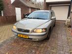 Volvo V70 2.4 140PK 2002 Beige, Voorwielaandrijving, Stof, 1800 kg, Zwart