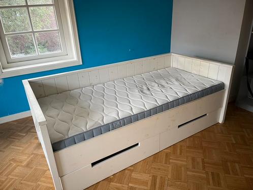 Ibiza style houten bed wit invl pocketveren matras, Huis en Inrichting, Slaapkamer | Bedden, Gebruikt, Eenpersoons, 90 cm, 200 cm