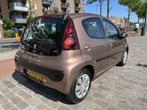 Peugeot 107 1.0 Active 5 deurs airco 90.000 km (bj 2014), Voorwielaandrijving, Euro 5, Stof, Gebruikt