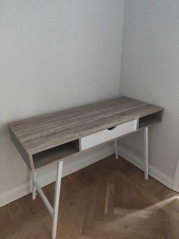 Bureau JYSK 120x48 licht eiken kleur/wit beschikbaar voor biedingen