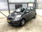 Toyota Yaris 1.0 VVTi Cool airco 5 drs 2e eigenaar trekhaak, Auto's, Origineel Nederlands, Te koop, Zilver of Grijs, 5 stoelen