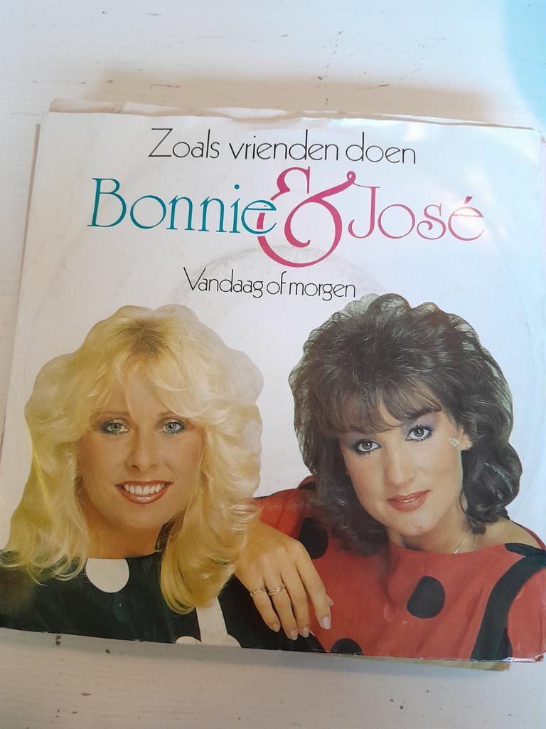Bonnie & jose 7 inch zoals vrienden doen, Cd's en Dvd's, Ophalen of Verzenden, Zo goed als nieuw, Nederlandstalig