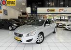 Volvo S60 1.6 T3 Kinetic Bovag Garantie, Auto's, Volvo, 4 cilinders, 150 pk, S60, Origineel Nederlands