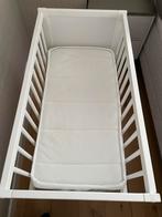 Bedje voor een baby, Ophalen, Zo goed als nieuw, Ledikant