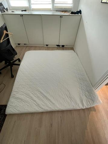 Matrastopper 180x200cm beschikbaar voor biedingen
