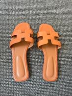 Leren Hermes stijl slippers maat 41, Slippers, Ophalen of Verzenden, Bruin, Zo goed als nieuw