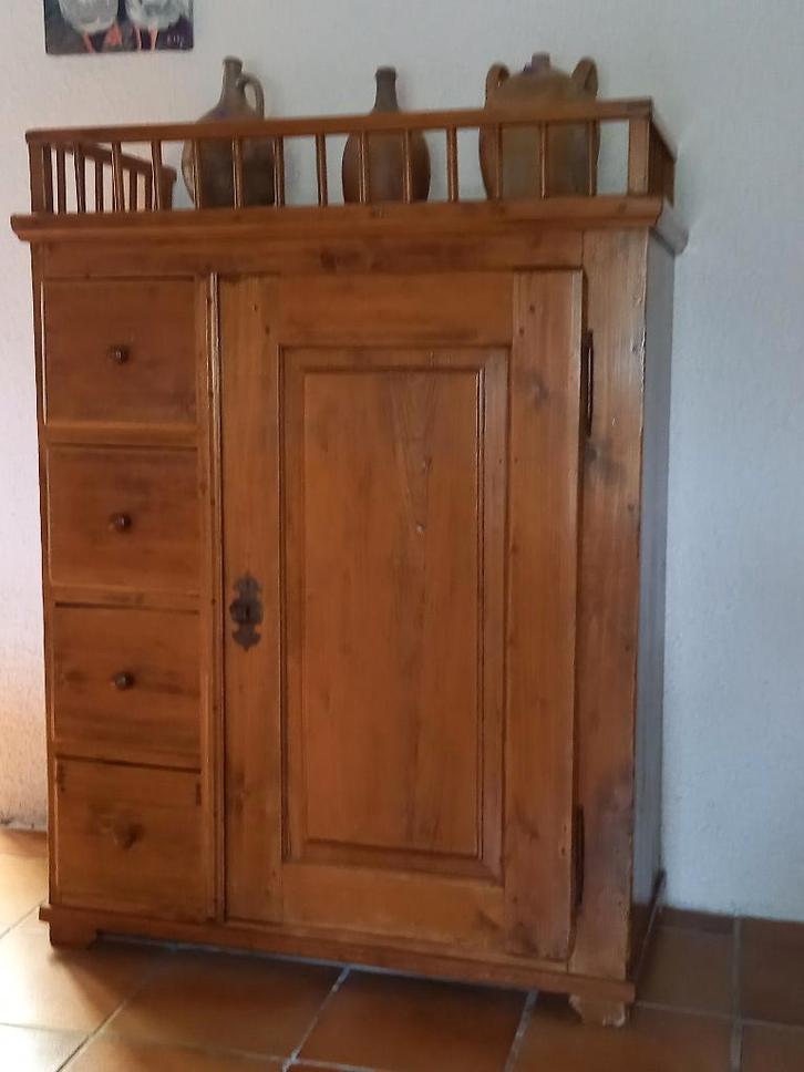 Antieke Zuid-Duitse kast (vroeg 19e eeuw), Antiek en Kunst, Antiek | Meubels | Kasten, Ophalen