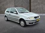 Volkswagen Polo 1.4 Comfortline 3drs inruilkoopje (bj 2001), Voorwielaandrijving, 450 kg, Gebruikt, 60 pk