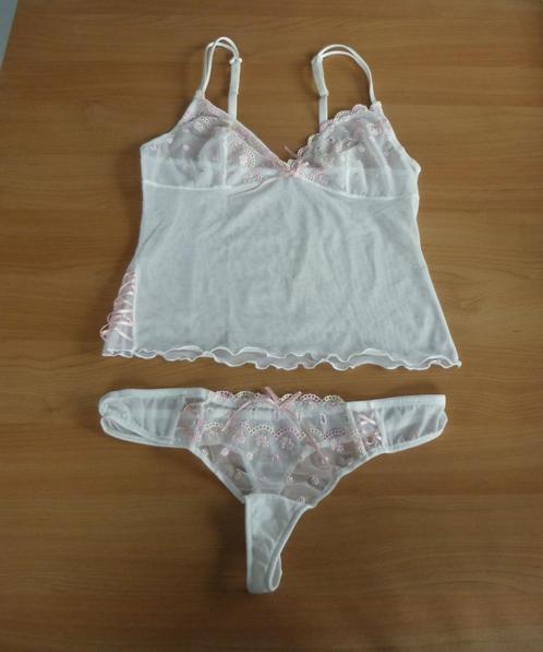 Ecru gebroken wit lingerie setje top met string Maat 36, Kleding | Dames, Ondergoed en Lingerie, Setje, Ophalen of Verzenden