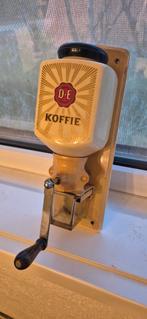 Mooie Douwe Egberts oude koffiemolen, Ophalen