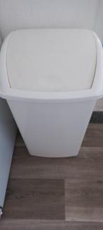 Prullenbak of Wasbox, Ophalen, Kunststof, 40 liter of meer, Zo goed als nieuw