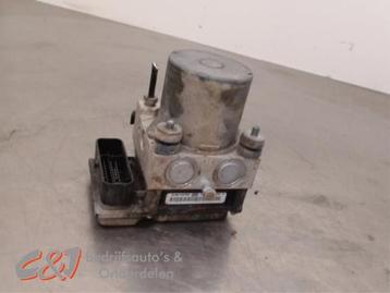 ABS Pomp van een Peugeot Expert beschikbaar voor biedingen