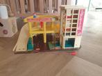 Vintage Fisher Price Garage met Poppetje (1970), Kinderen en Baby's, Speelgoed | Fisher-Price, Ophalen, Gebruikt, Speelset