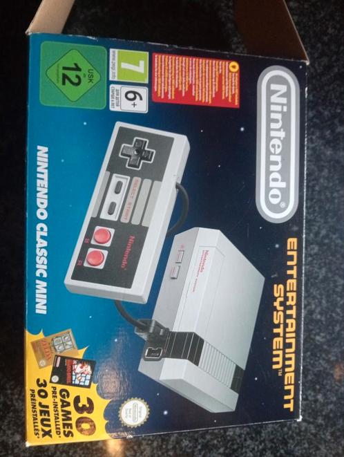 Nintendo NES Classic, Spelcomputers en Games, Spelcomputers | Nintendo NES, Zo goed als nieuw, Met 1 controller, Ophalen of Verzenden