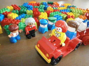 Lego duplo bouwen, poppetjes, dieren, wagentjes beschikbaar voor biedingen