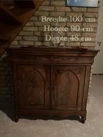 Mooie, lage kast met deuren, Ophalen, Gebruikt, 100 tot 150 cm, 25 tot 50 cm