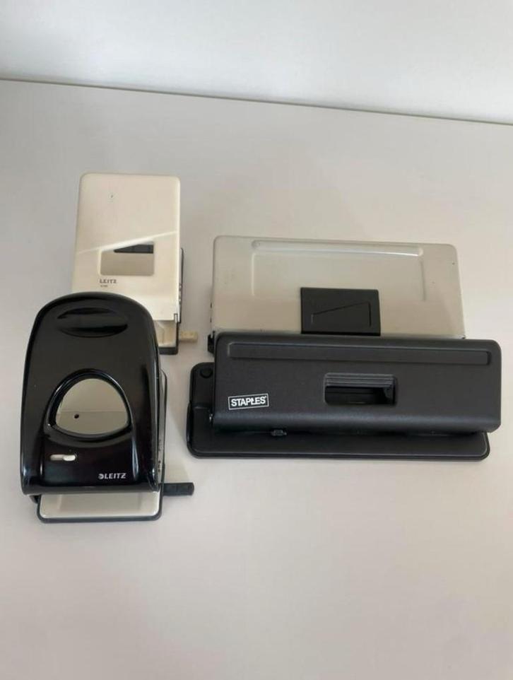 Set van 4 perforators, Diversen, Bureau-accessoires, Gebruikt, Ophalen of Verzenden