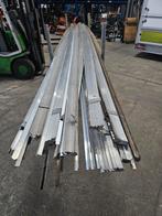Grote partij aluminium hoekprofiel 20x20x2mm - 280kg, Ophalen, Nn, 250 mm of meer, Zo goed als nieuw