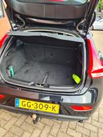 Volvo V40 1.6 T4 180PK Powershift 2015 Zwart, 1596 cc, Stof, Zwart, 4 cilinders