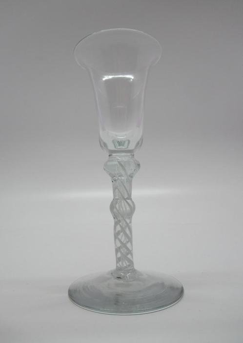 Antiek Slingerglas 2 knopen circa 1770, Antiek en Kunst, Antiek | Glas en Kristal, Ophalen of Verzenden