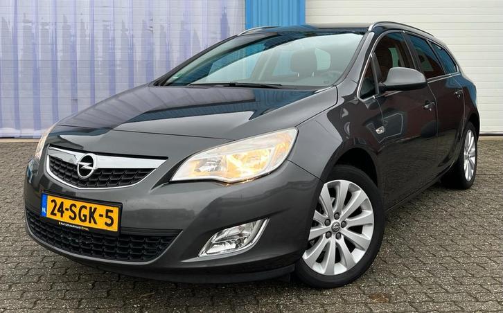 OPEL Astra 1.4 Turbo Ecotec 140pk Cosmo, Auto's, Opel, Bedrijf, Te koop, Astra, Airbags, Airconditioning, Bluetooth, Climate control
