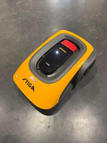 Stiga a1000 robotmaaier gps voorjaarsactie !!  beschikbaar voor biedingen