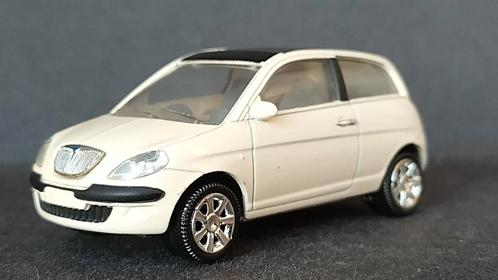 Lancia Ypsilon  Norev 3inches Pol, Hobby en Vrije tijd, Modelauto's | Overige schalen, Zo goed als nieuw, Ophalen of Verzenden