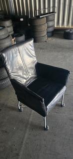 Montis Chaplin eetkamerstoel op wieltjes, Huis en Inrichting, Ophalen, Gebruikt, Minder dan 75 cm, Design Modern