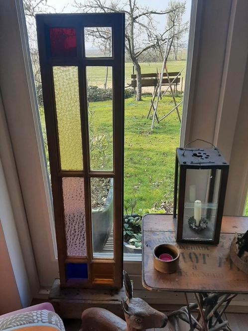 SALE €15 brocant raamkozijn met gekleurd glas, paneel, Antiek en Kunst, Curiosa en Brocante, Ophalen
