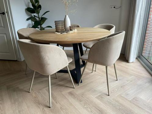 6x Fluwelen stoel Søstrene Grene, Huis en Inrichting, Stoffering | Vloerbedekking, Zo goed als nieuw, Parket, Bruin, 75 m² of meer