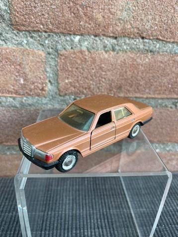 1:43 NOREV MERCEDES 280 beschikbaar voor biedingen