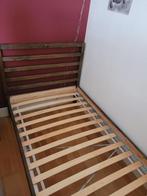 Eenpersoonsbed en nachtkastje van Ikea, Huis en Inrichting, Slaapkamer | Bedden, 90 cm, Gebruikt, Eenpersoons, Bruin
