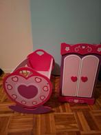 Houten Babypop Wieg & Kledingkast, Ophalen, Zo goed als nieuw, Toebehoren