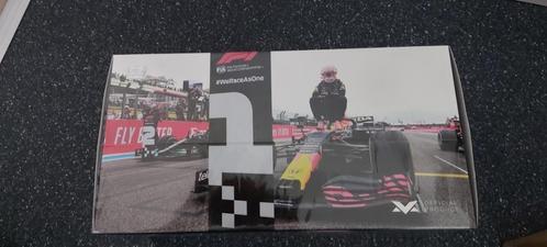 Max Verstappen winner FRENCH GP 2021 ed. 64(NIEUW IN OVP), Hobby en Vrije tijd, Modelauto's | 1:18, Nieuw, Auto, MiniChamps, Ophalen of Verzenden