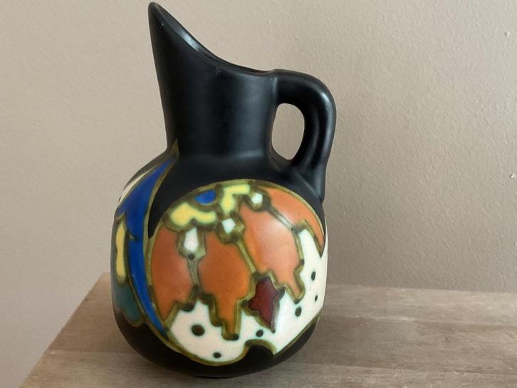 Aren plateel Art Deco kannetje uit de jaren 20-30 gemerkt, Antiek en Kunst, Antiek | Keramiek en Aardewerk, Verzenden