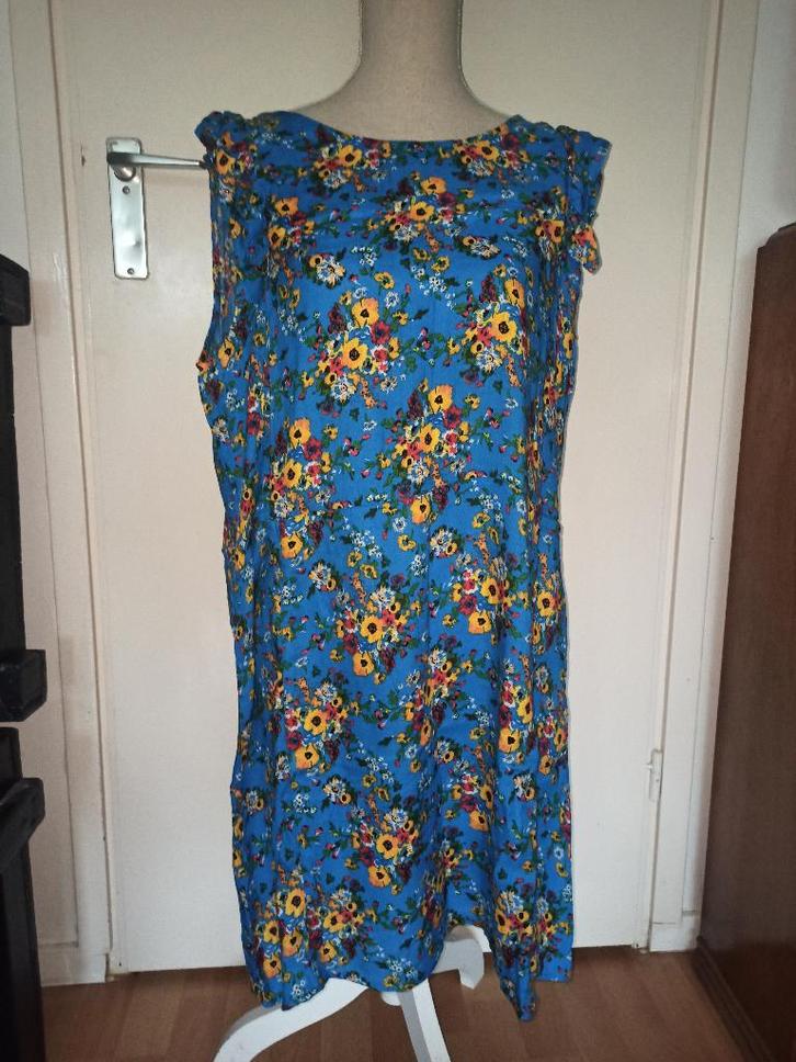 NIEUW! Leuke blauwe bloem jurk van Violeta by Mango mt 44 46, Kleding | Dames, Jurken, Nieuw, Maat 42/44 (L), Blauw, Boven de knie