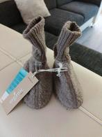 Joha Slofjes - Wol - Nieuw! Sesam bruin maat 19, Slofjes, Jongetje of Meisje, Nieuw, Ophalen of Verzenden