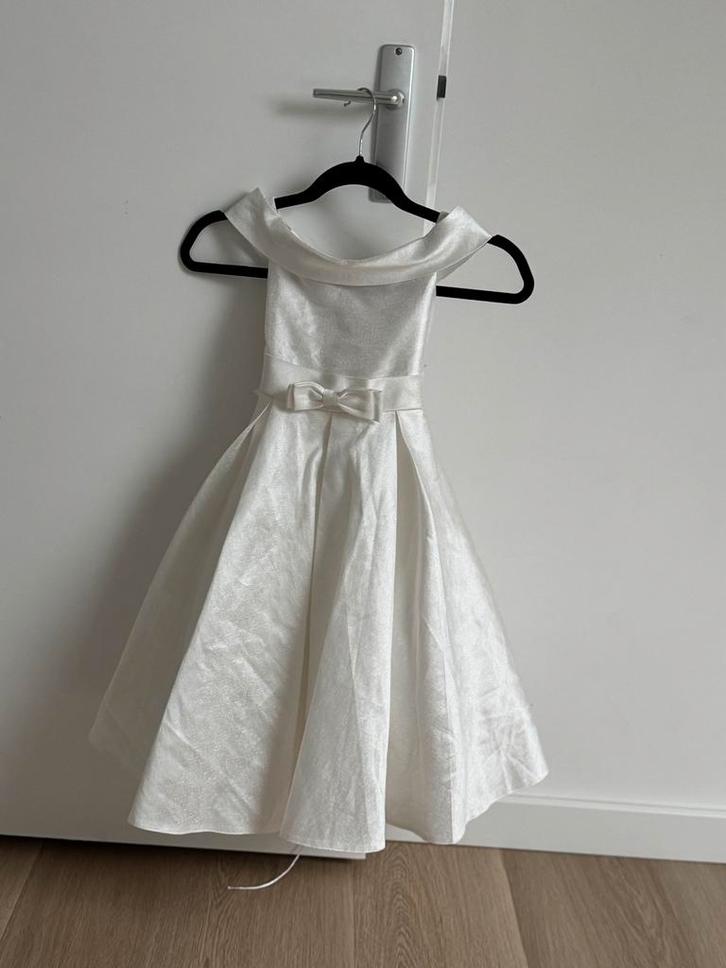 Bruidsjurk bruidsmeisje 7-8 jaar, Kleding | Dames, Trouwkleding en Trouwaccessoires, Zo goed als nieuw, Trouwjurk, Wit, Ophalen of Verzenden