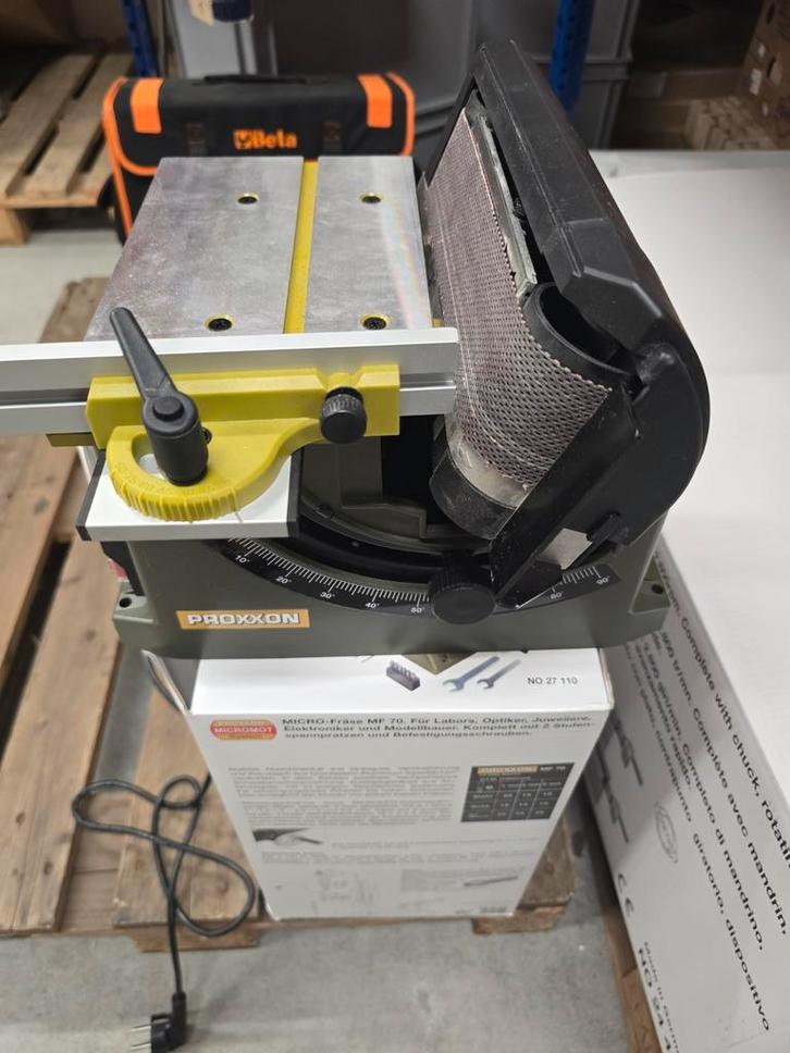 Proxxon TB50 Bandschuurmachine - Topstaat!, Doe-het-zelf en Verbouw, Gereedschap | Zaagmachines, Zo goed als nieuw, Overige typen