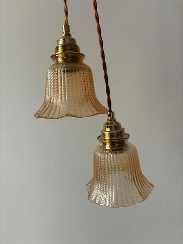 Vintage hanglampje beschikbaar voor biedingen