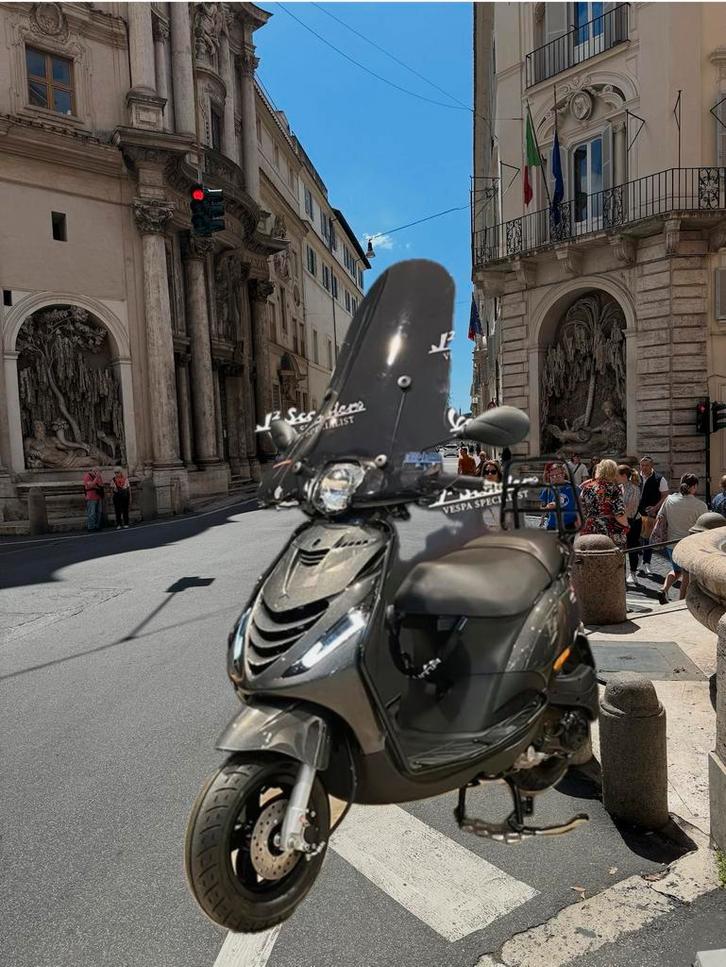 Piaggio Zip SP full options 2025/26, Fietsen en Brommers, Scooters | Piaggio, Nieuw, Zip, Maximaal 45 km/u, Benzine, Ophalen