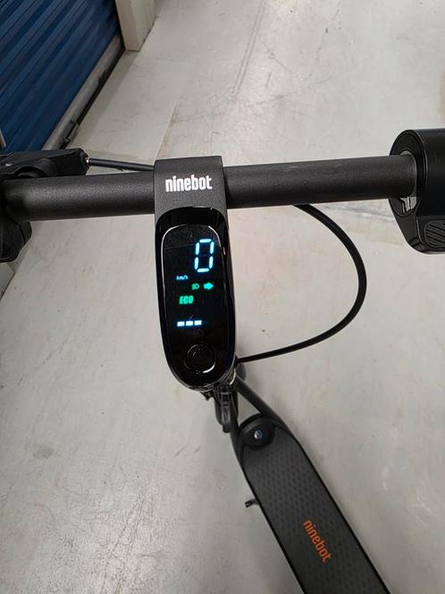 E-step, Fietsen en Brommers, Steps, Zo goed als nieuw, Elektrische step (E-scooter), Ophalen of Verzenden