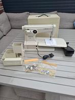 NAAIMACHINE, Husqvarna 2000, "model 6010, Dieren en Toebehoren, Ophalen, Zo goed als nieuw, Overige typen