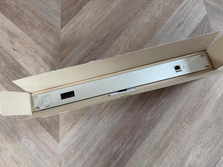 Unifi Rackmount Cloud Key Gen2, Computers en Software, Serverkasten, Zo goed als nieuw, Ophalen of Verzenden
