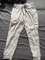 Nike Tech Fleece Set - Broek 158-170, Vest XS, Ophalen of Verzenden, Zo goed als nieuw, Overige maten, Grijs
