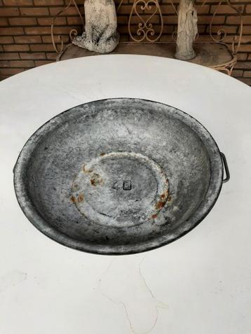 OUD BROCANT   ......  ZINKEN SCHAAL  !!! beschikbaar voor biedingen